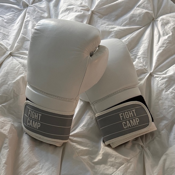 Other - Fight Camp White Boxing Gloves size Large